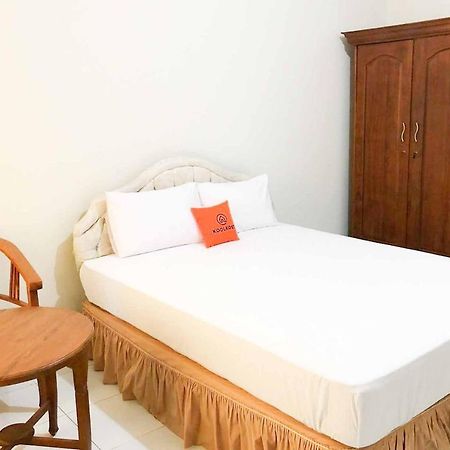 Koolkost @ Raya Ngagel Otel Surabaya Dış mekan fotoğraf