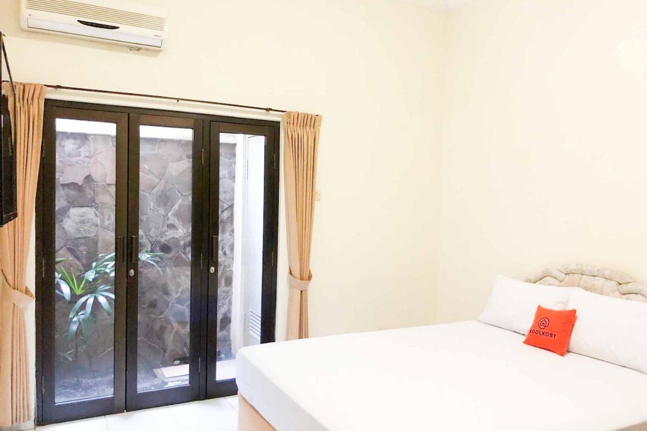 Koolkost @ Raya Ngagel Otel Surabaya Dış mekan fotoğraf