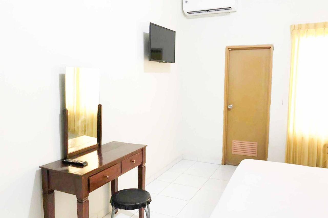 Koolkost @ Raya Ngagel Otel Surabaya Dış mekan fotoğraf