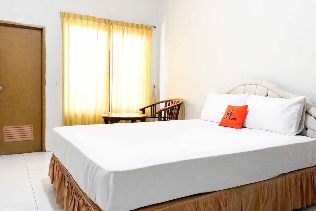 Koolkost @ Raya Ngagel Otel Surabaya Dış mekan fotoğraf