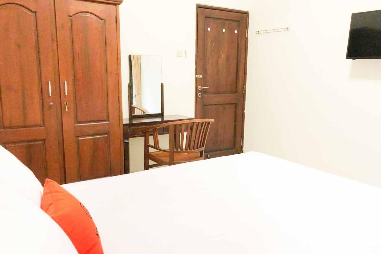 Koolkost @ Raya Ngagel Otel Surabaya Dış mekan fotoğraf